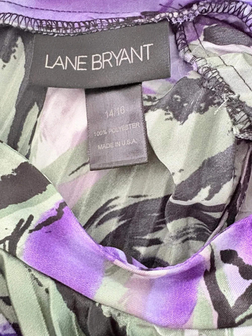 Lane Bryant Pleated Floral Blouse – Size 14/16 New -no tags - Picture 7 of 7